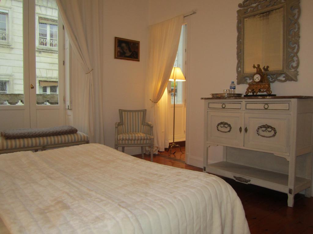 Villa Des Demoiselles Rochefort  Room photo